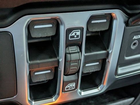 New 2026 Jeep Wrangler Sport S image 20