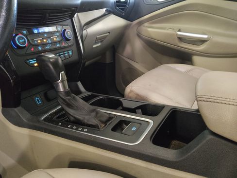 Used 2018 Ford Escape Titanium image 26