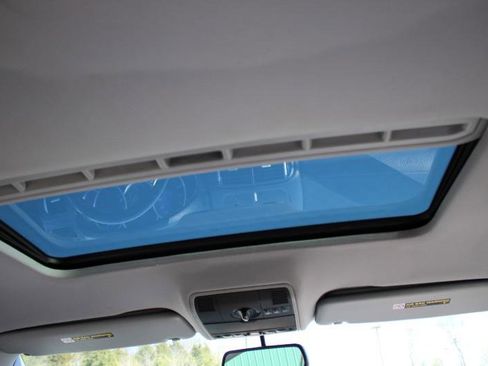 Used 2005 Porsche Cayenne S image 10