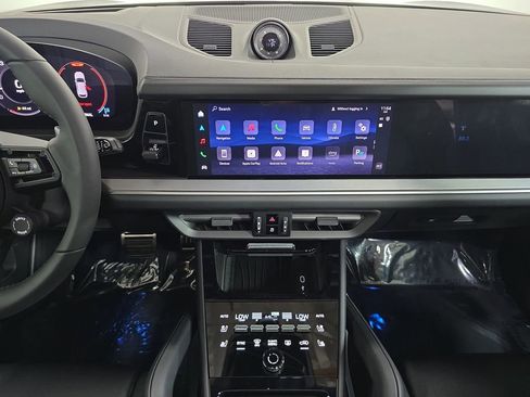 New 2026 Porsche Cayenne S image 16