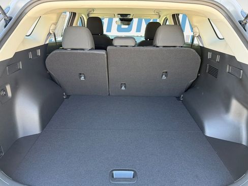 New 2026 Kia Sportage S image 16