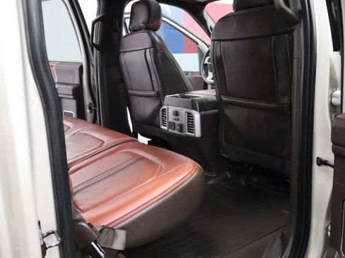 Used 2018 Ford F150 King Ranch w/ Equipment Group 601A Luxury AWD/4WD image 49