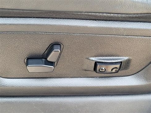 Used 2019 RAM 2500 Limited image 17