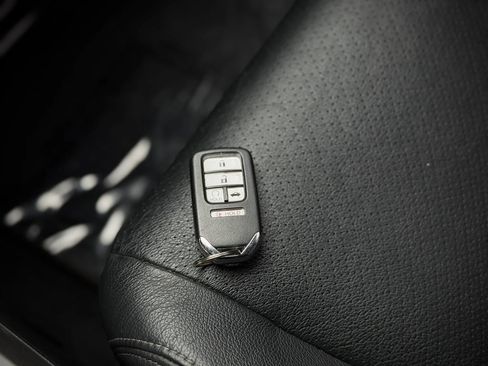 Used 2016 Honda Accord EX-L image 24