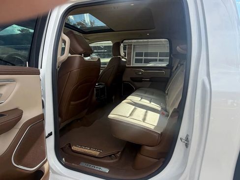 Used 2020 RAM 1500 Laramie image 30