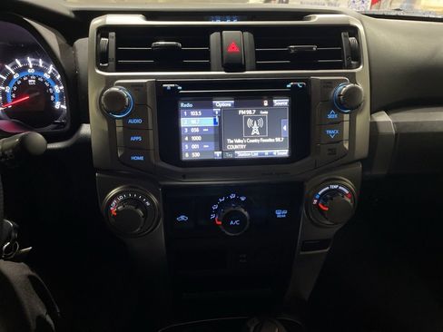 Used 2018 Toyota 4Runner SR5 image 23