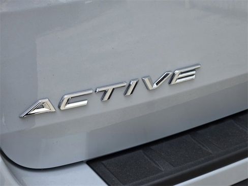 New 2025 Ford Explorer Active w/ Active Comfort Package image 9