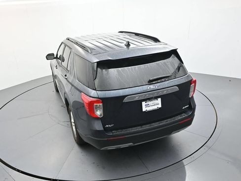 Used 2023 Ford Explorer XLT w/ Equipment Group 202A AWD/4WD image 28