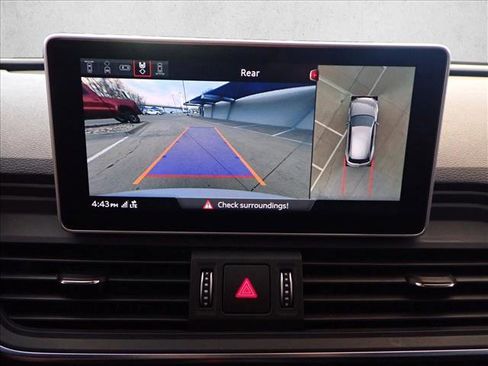 Used 2020 Audi Q5 e Prestige image 20