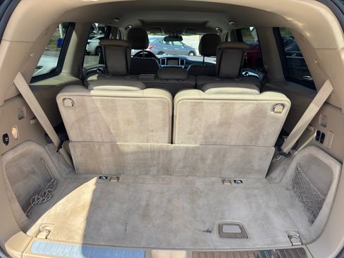 Used 2016 Mercedes-Benz GL 450 4MATIC image 38