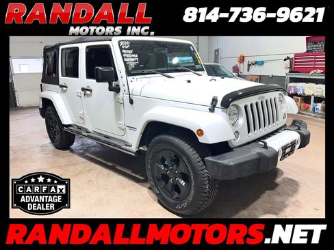 Used 2016 Jeep Wrangler Unlimited Sahara w/ Connectivity Group image 1