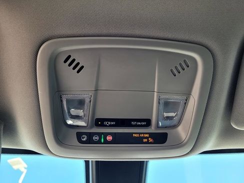 Used 2022 Chevrolet Malibu LS FWD image 17