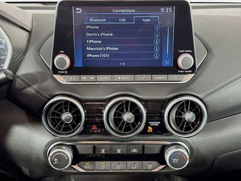 Used 2024 Nissan Sentra SV image 34