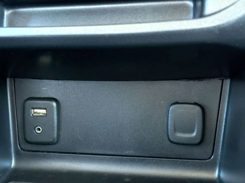 Used 2018 Chevrolet Colorado W/T w/ WT Convenience Package image 31