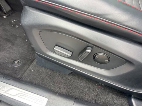 Certified 2025 Ford Explorer ST-Line image 20