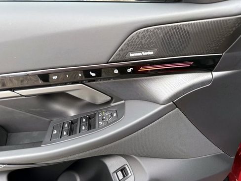 Certified 2025 BMW 530i xDrive 530i xDrive w/ M Sport Package image 17