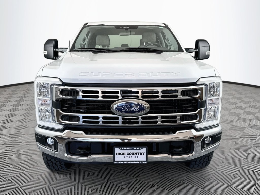 Used 2024 Ford F350 XLT w/ FX4 Off-Road Package AWD/4WD image 2