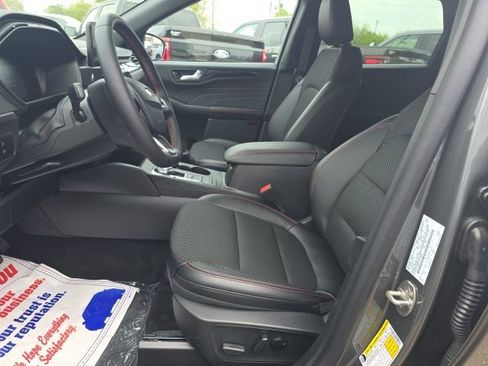 New 2025 Ford Escape ST-Line w/ Cold Weather Package image 16