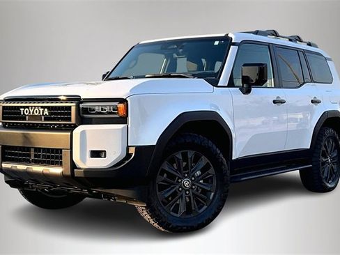 Used 2025 Toyota Land Cruiser Base image 2