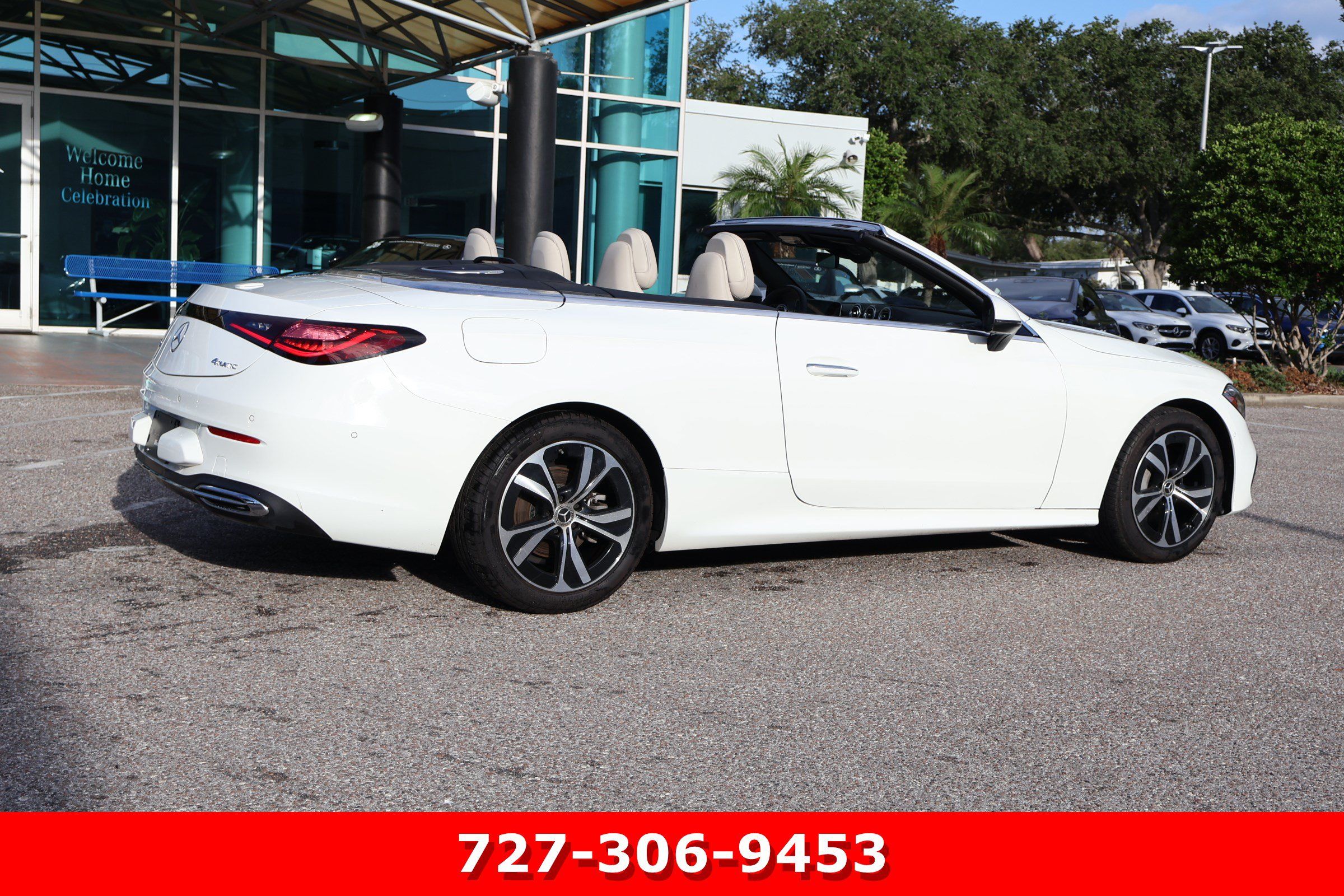 Used 2025 Mercedes-Benz CLE 300 4MATIC Cabriolet image 11