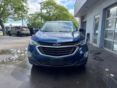 Used 2020 Chevrolet Equinox LT w/ Driver Convenience Package FWD image 7