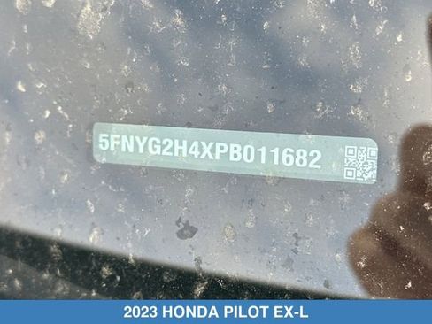Certified 2023 Honda Pilot EX-L image 4