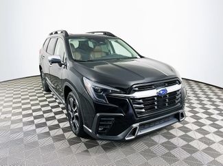 Used 2023 Subaru Ascent Touring AWD/4WD video 3