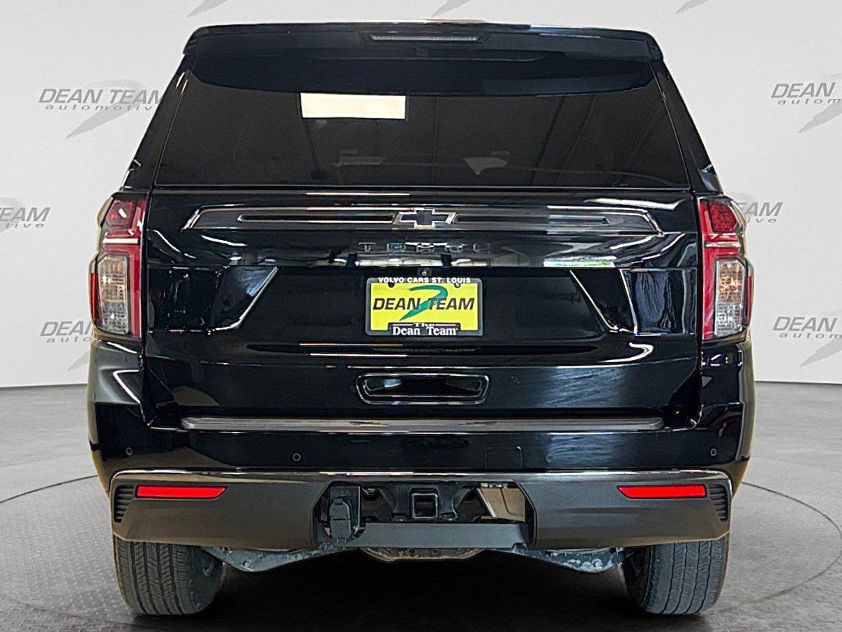 Used 2022 Chevrolet Tahoe Z71 w/ Luxury Package AWD/4WD image 8