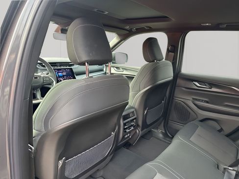 Used 2024 GMC Sierra 2500 Denali w/ Denali Reserve Package image 17