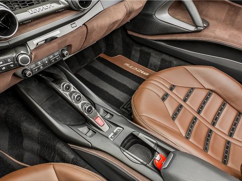 Certified 2022 Ferrari 812 GTS image 13