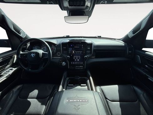Used 2019 RAM 1500 Limited AWD/4WD image 13