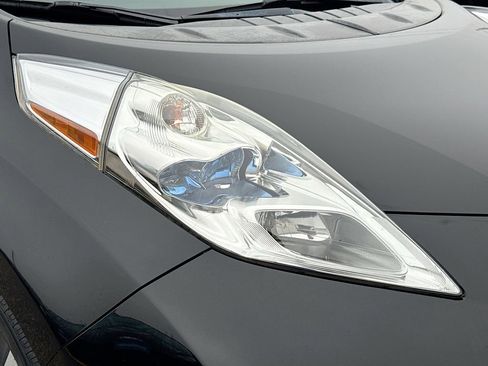 Used 2013 Nissan Leaf SL image 35