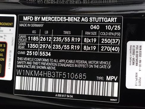 Certified 2026 Mercedes-Benz GLC 300 4MATIC image 37