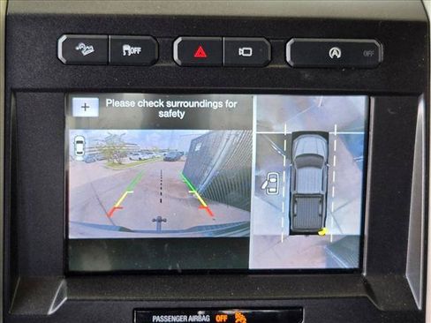 Used 2018 Ford F150 Platinum w/ Equipment Group 701A Luxury AWD/4WD image 16