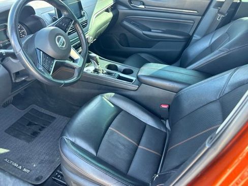 Used 2021 Nissan Altima 2.5 SR FWD image 9