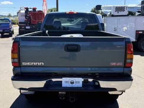 Used 2007 GMC Sierra 3500 SLT RWD image 6