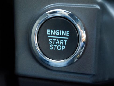 New 2026 Ford F150 XLT w/ Equipment Group 302A MID image 15