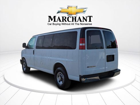 Used 2020 Chevrolet Express 2500 LT w/ LT Preferred Equipment Group image 5