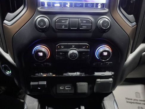 Used 2020 Chevrolet Silverado 1500 High Country w/ Trailer Camera Package image 30