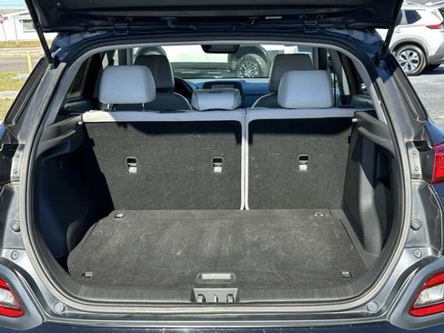 Used 2021 Hyundai Kona Limited image 11
