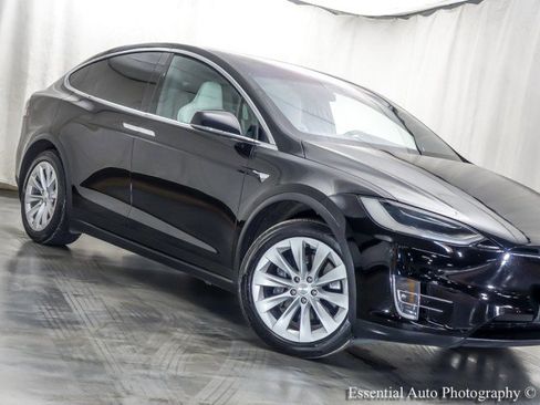 Used 2019 Tesla Model X P100D image 5