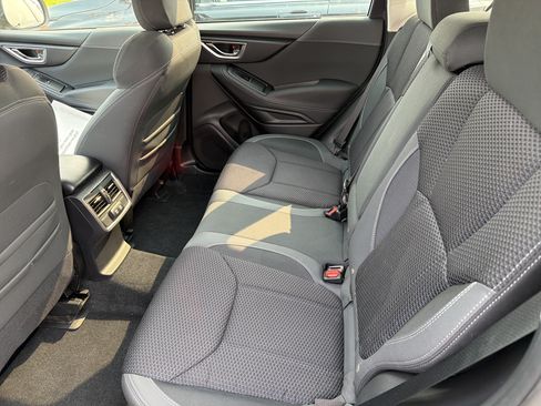 Used 2023 Subaru Forester Premium AWD/4WD image 26
