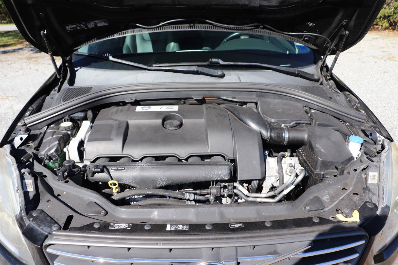 Used 2015 Volvo XC60 T6 AWD/4WD image 39