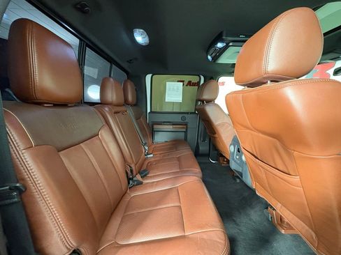 Used 2014 Ford F250 King Ranch w/ King Ranch w/Chrome Package image 48