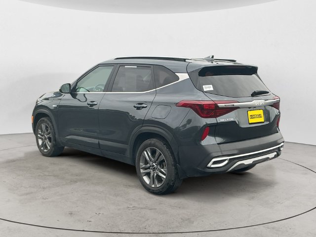 Used 2023 Kia Seltos S AWD/4WD image 7