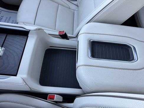 Certified 2023 GMC Yukon Denali image 18