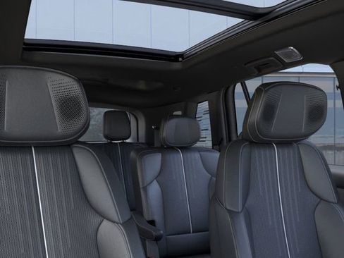 New 2026 Cadillac Vistiq Luxury w/ LPO, Floor Liner Package image 24