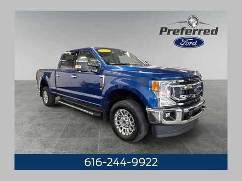 Used 2022 Ford F250 XLT w/ XLT Premium Package AWD/4WD image 1