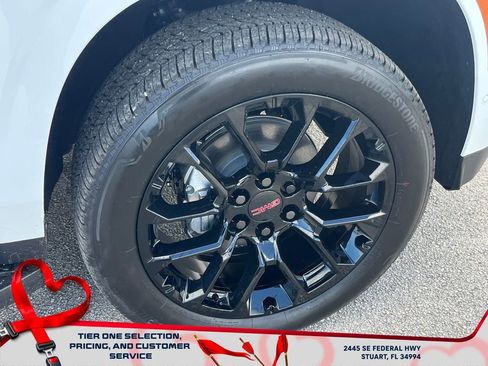 New 2026 GMC Yukon XL Elevation image 22