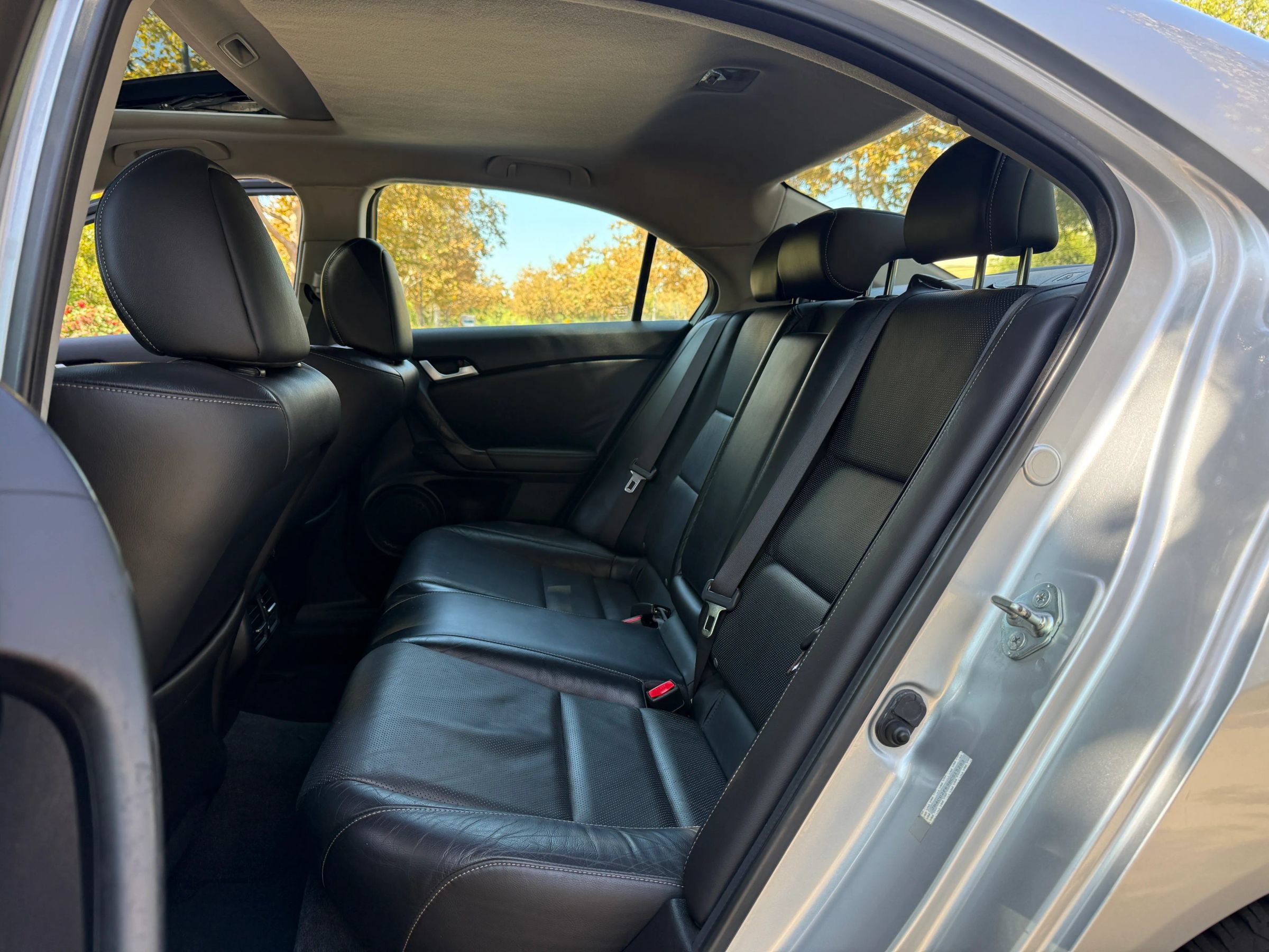 Used 2011 Acura TSX Sedan FWD image 21